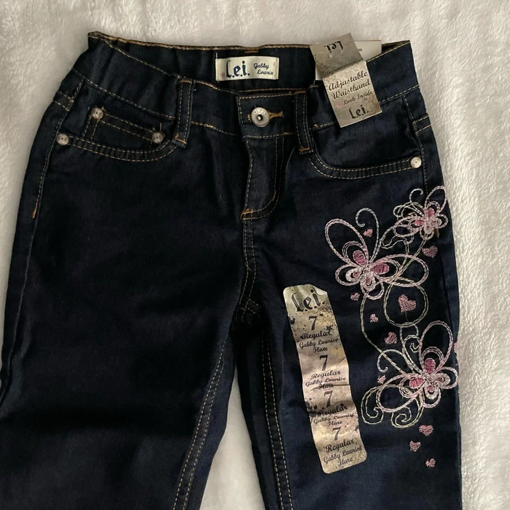 L.E.I. Dark Denim Butterfly Flare Jeans size 7 girls NWT